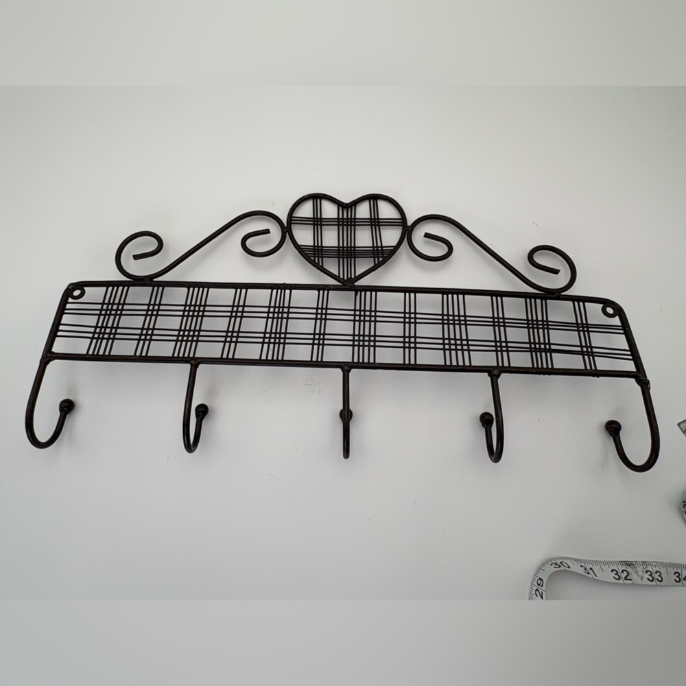 Heart Design Black Metal Wall Hook - Picture 6 of 9